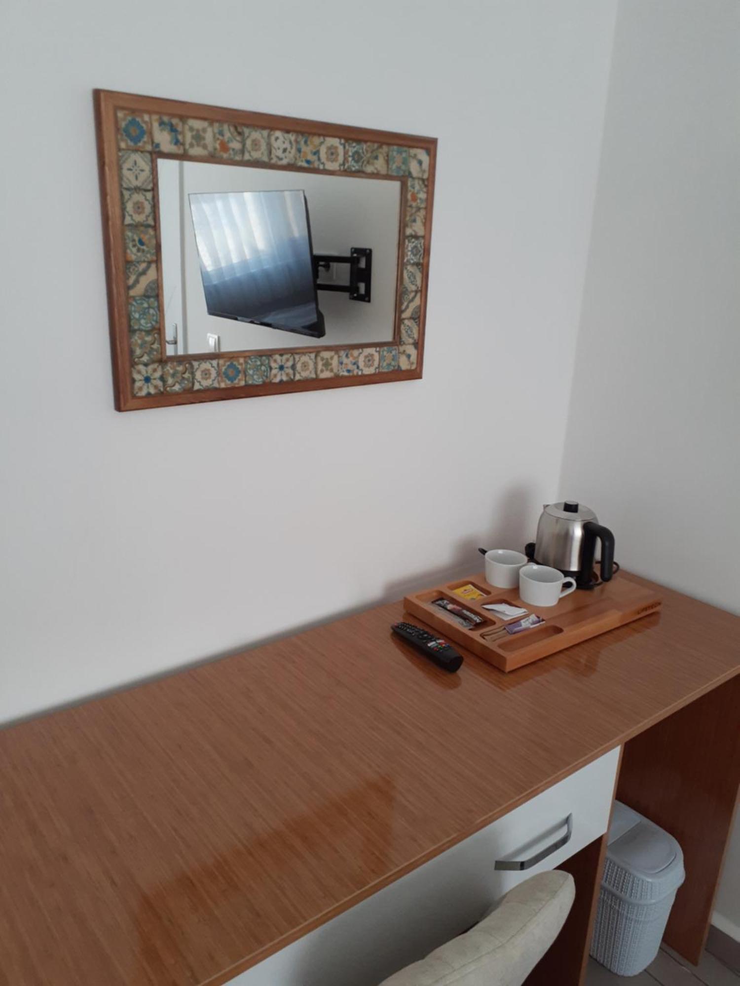 Otelia Pansiyon Ayvalı Exteriör bild