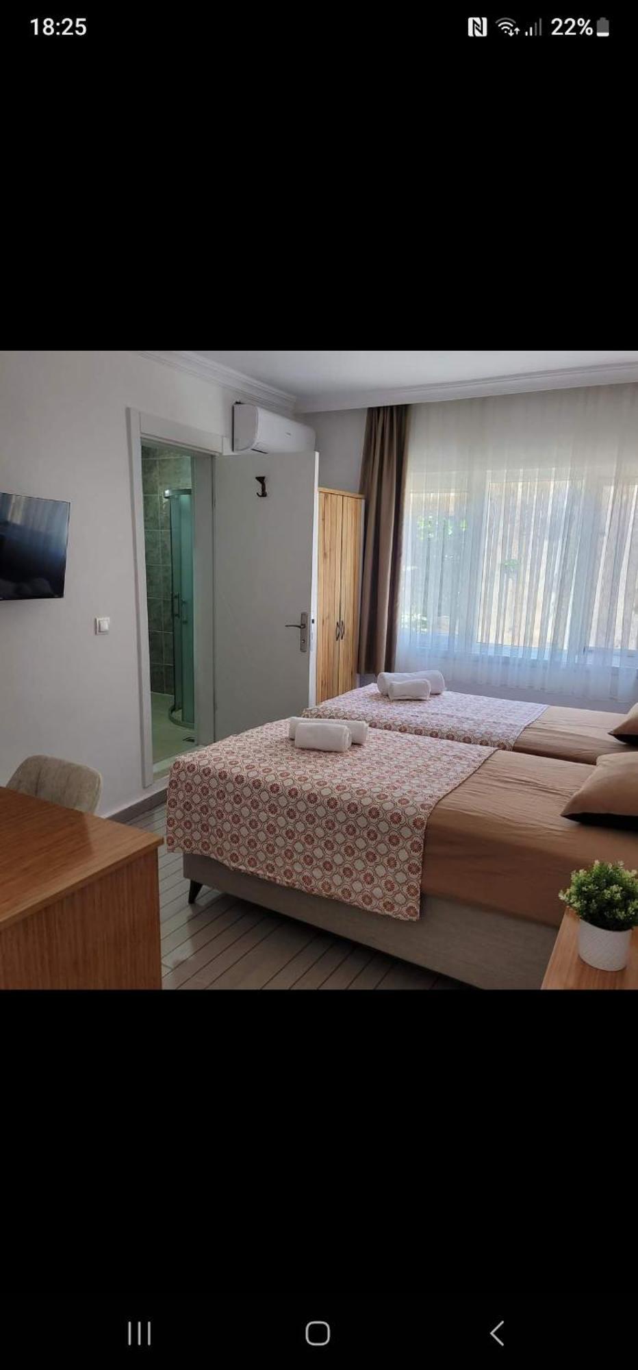 Otelia Pansiyon Ayvalı Exteriör bild