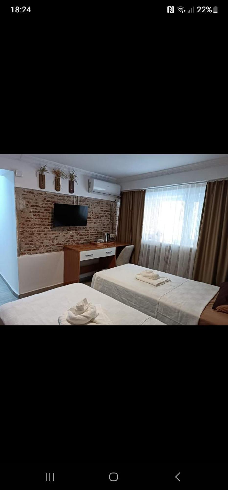 Otelia Pansiyon Ayvalı Exteriör bild